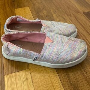 Tom’s Girl’s Pink And Blue Sparkly Slip On Shoes Size 13.5